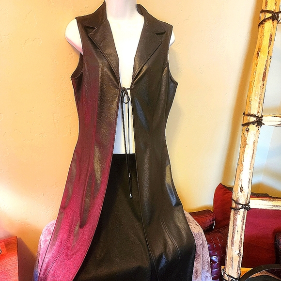 Long Leather Look Sleeveless Open Look Duster 11/12 NWOT - Picture 1 of 5